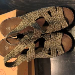 Bernie Mev sandals